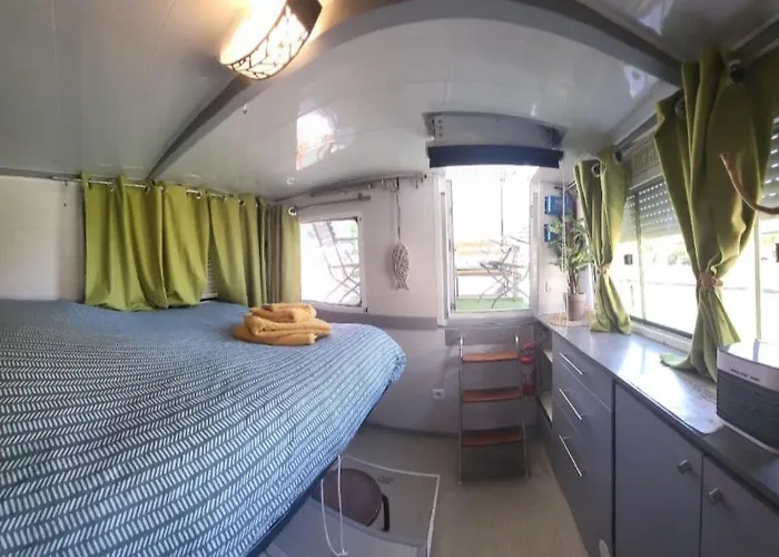 Logement Entier Sur Bateau